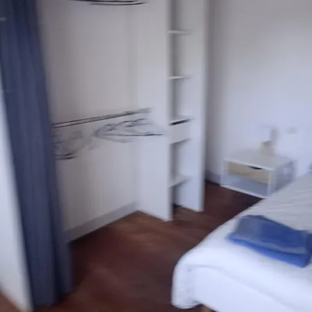 Maison De La Menou Nyaraló *